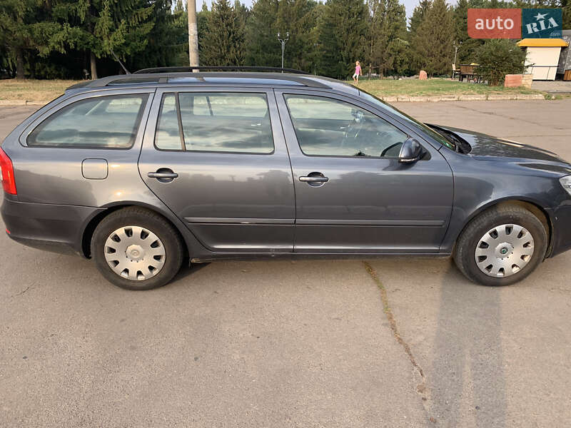 Універсал Skoda Octavia 2012 в Рівному