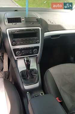 Универсал Skoda Octavia 2011 в 