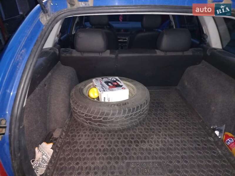 Универсал Skoda Octavia 2001 в Одессе