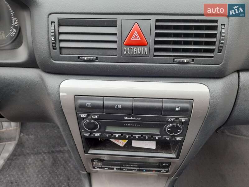 Універсал Skoda Octavia 2003 в Івано-Франківську