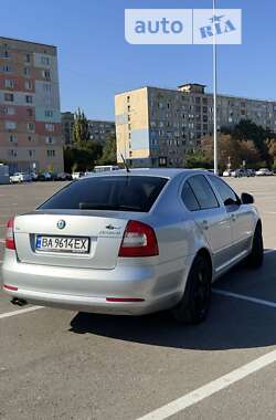 Лифтбек Skoda Octavia 2012 в 