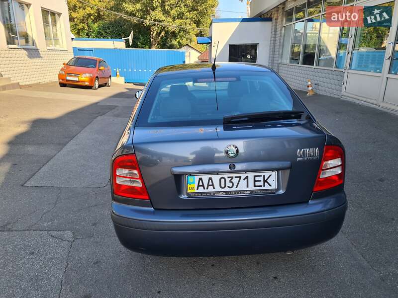 Лифтбек Skoda Octavia 2007 в Киеве