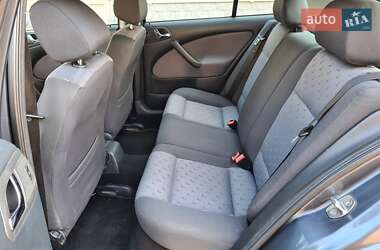 Лифтбек Skoda Octavia 2007 в 
