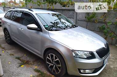 Універсал Skoda Octavia 2015 в Полтаві