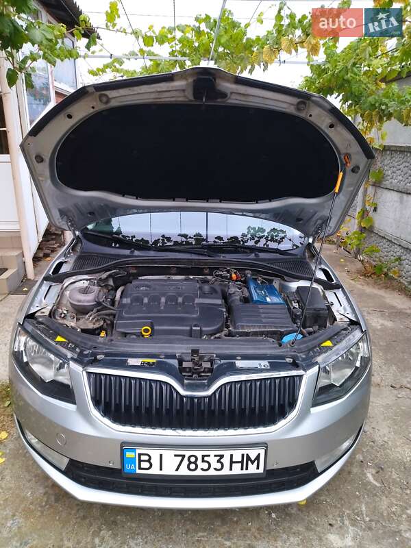 Универсал Skoda Octavia 2015 в Полтаве