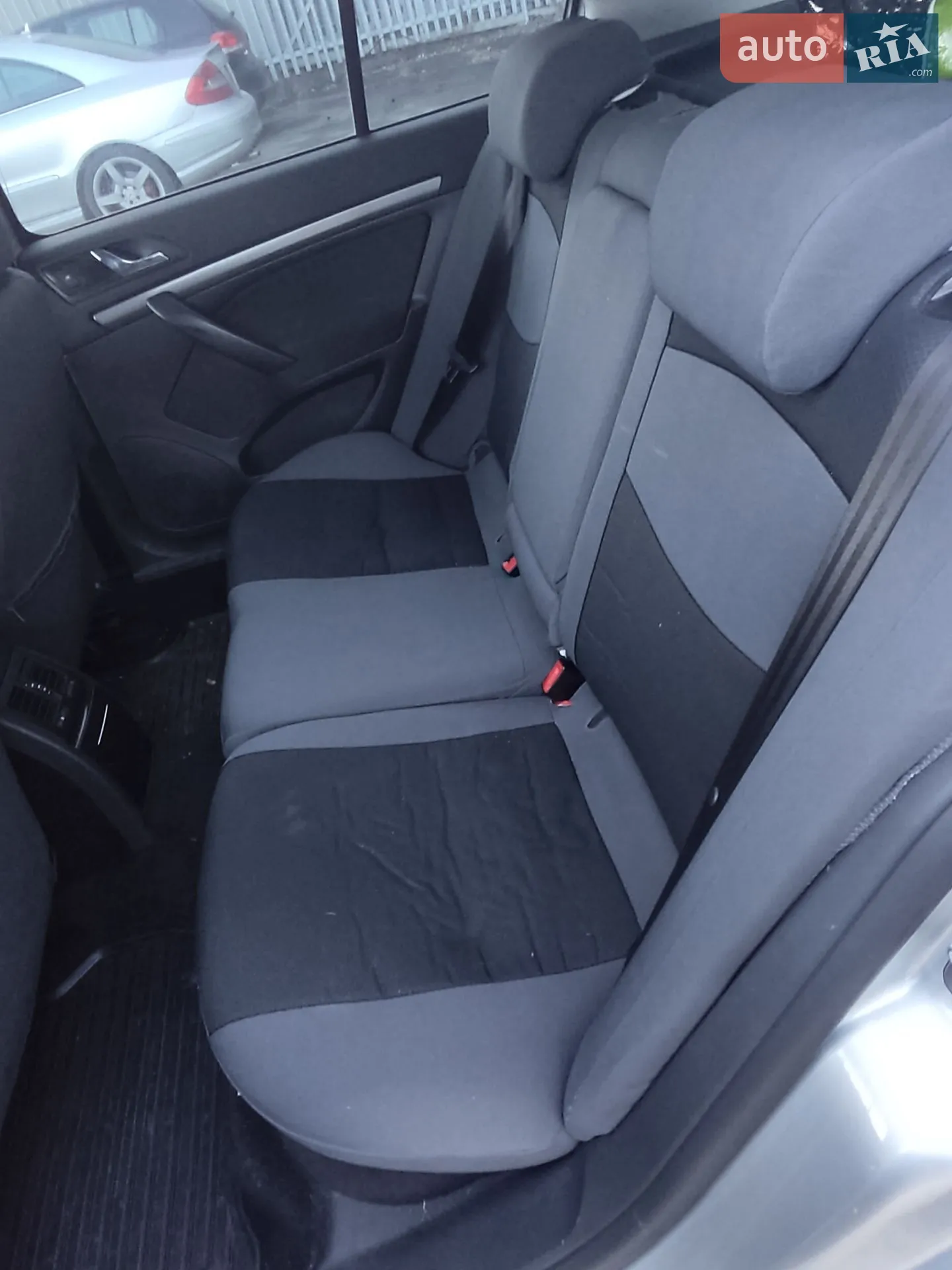 Skoda Octavia 2007 VIN TMBBD41Z28B150273 фото оголошення 7 з 10