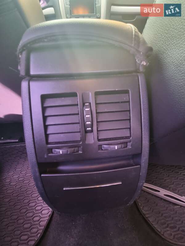 Ліфтбек Skoda Octavia 2010 в Дніпрі