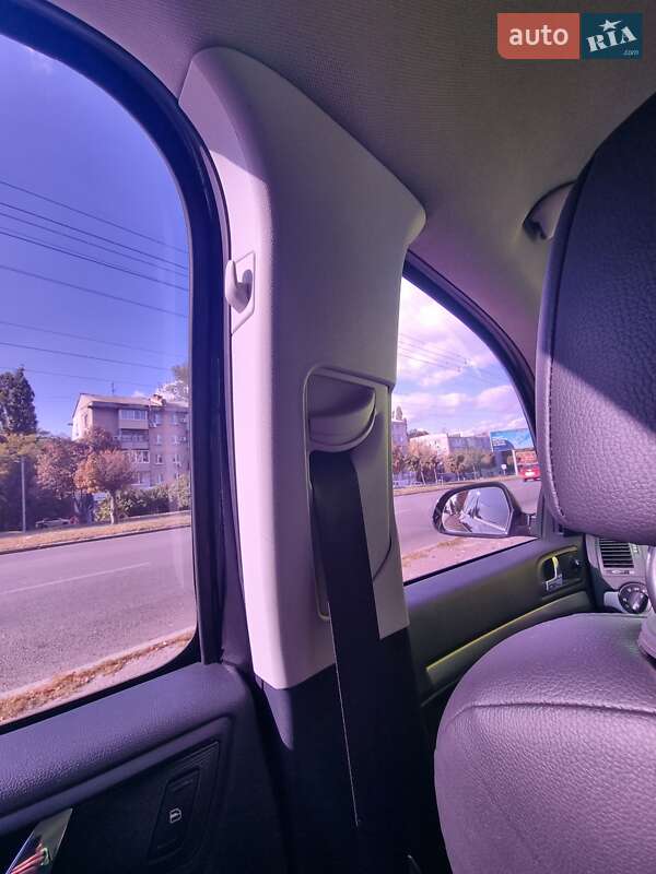 Ліфтбек Skoda Octavia 2010 в Дніпрі