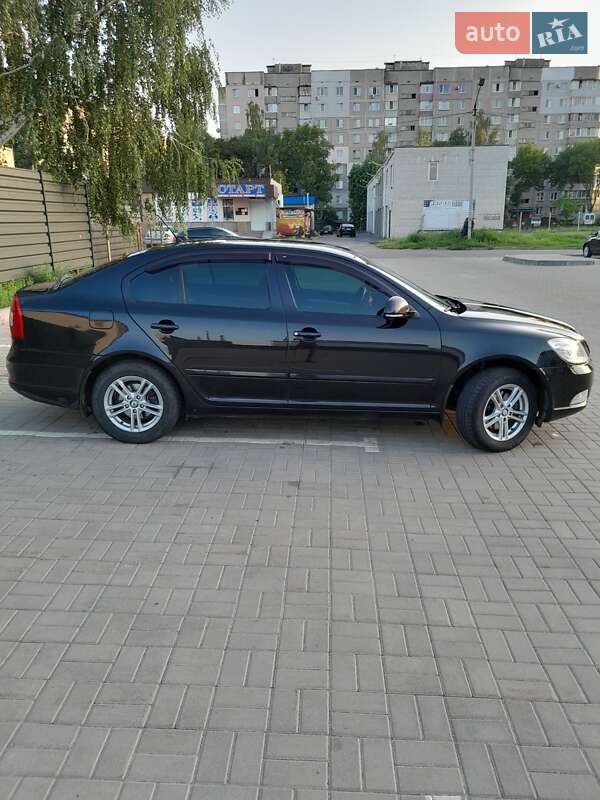 Лифтбек Skoda Octavia 2011 в Черкассах фото 5 Лифтбек Skoda Octavia 2011 в Черкассах