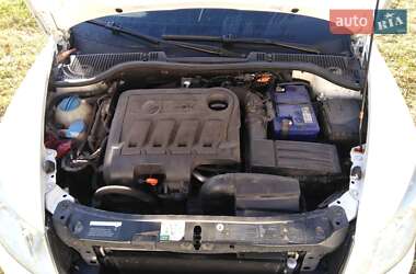 Универсал Skoda Octavia 2012 в 