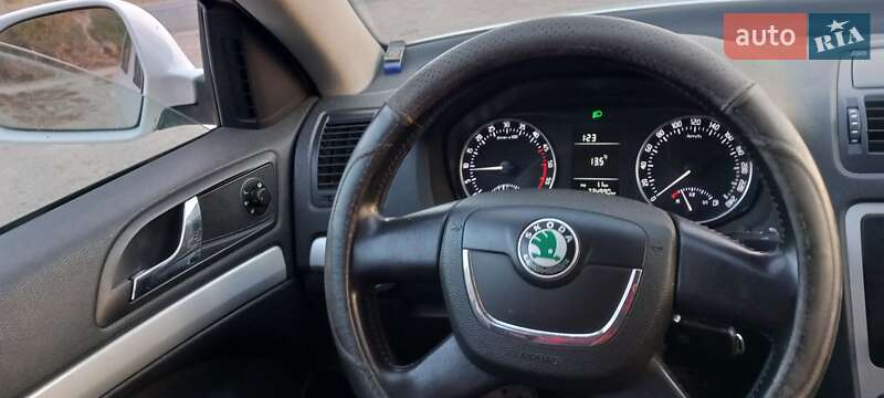 Універсал Skoda Octavia 2009 в Ставищі