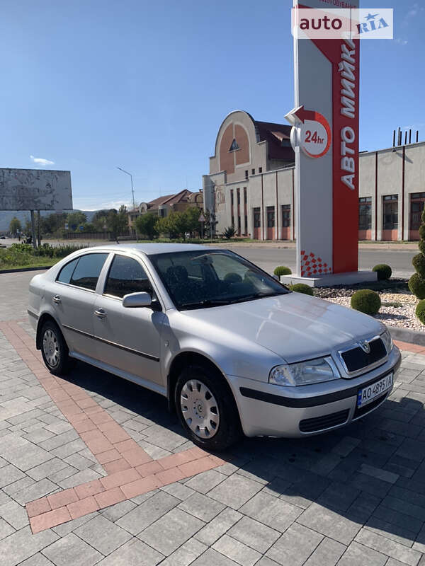 Ліфтбек Skoda Octavia 2005 в Хусті