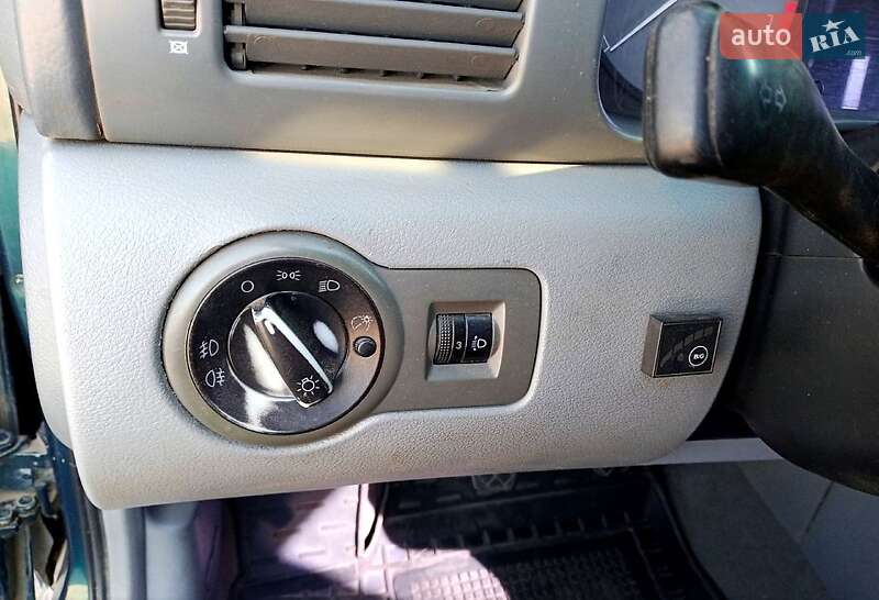 Ліфтбек Skoda Octavia 1998 в Дніпрі