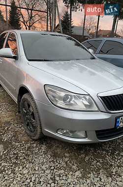 Ліфтбек Skoda Octavia 2011 в Чернівцях