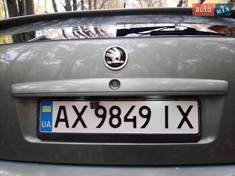 Лифтбек Skoda Octavia 2002 в Богодухове