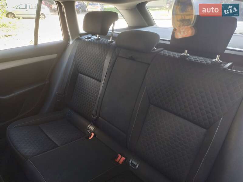 Універсал Skoda Octavia 2015 в Львові