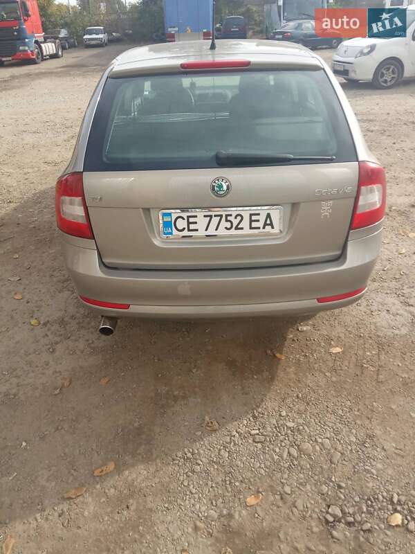 Универсал Skoda Octavia 2012 в Черновцах