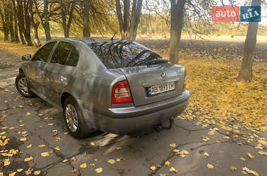 Лифтбек Skoda Octavia 2005 в 