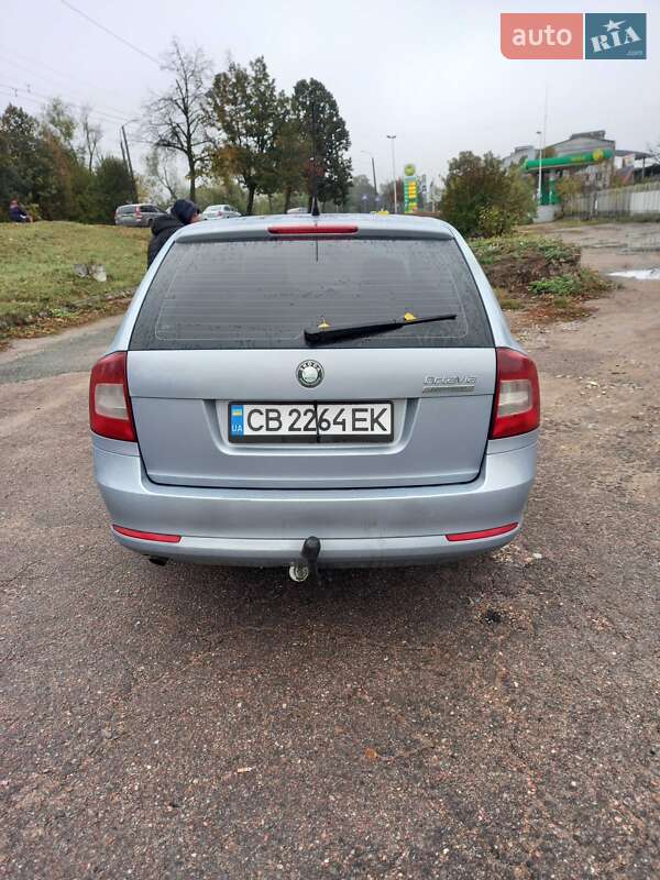 Универсал Skoda Octavia 2010 в Чернигове