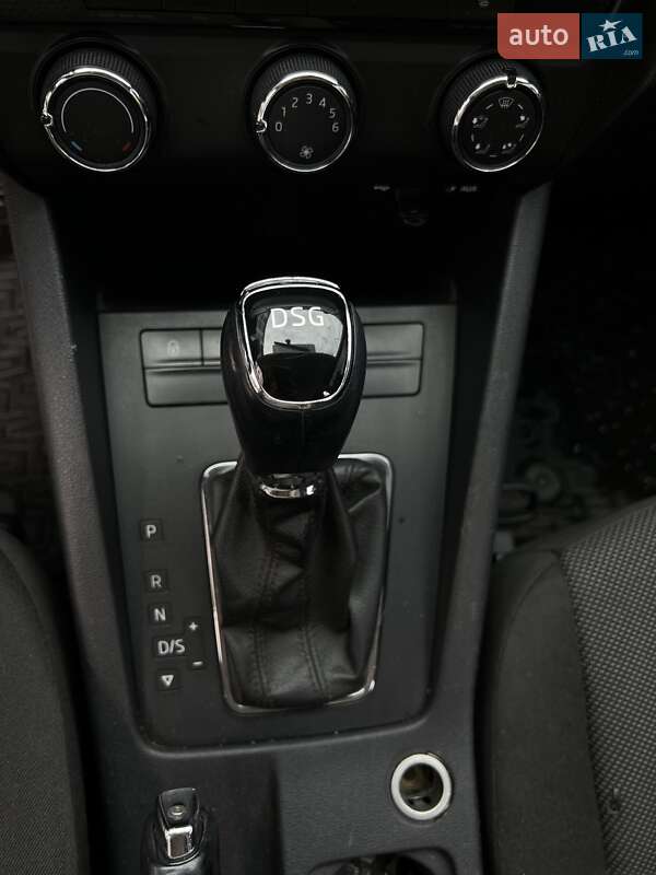 Универсал Skoda Octavia 2013 в Новояворовске