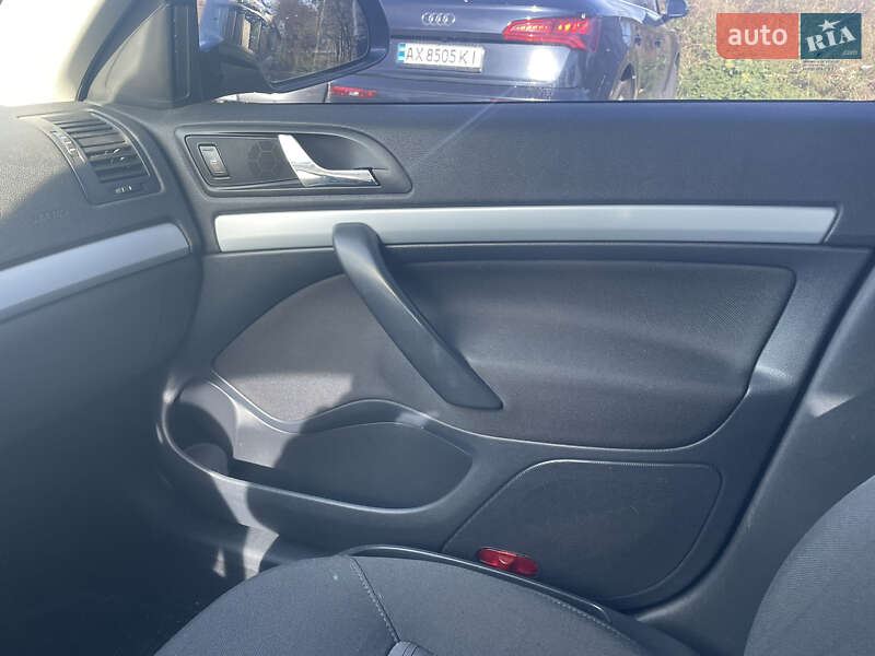 Универсал Skoda Octavia 2011 в Стрые