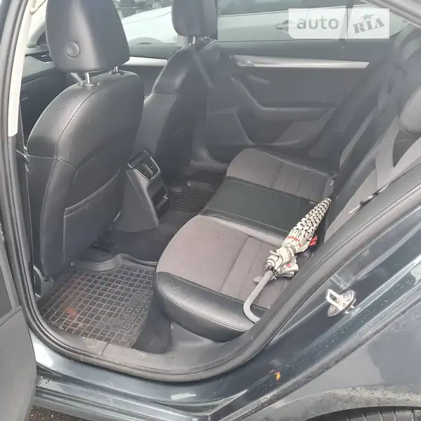 Skoda Octavia 2015 VIN TMBAJ7NE6G0033237 фото оголошення 25 з 59