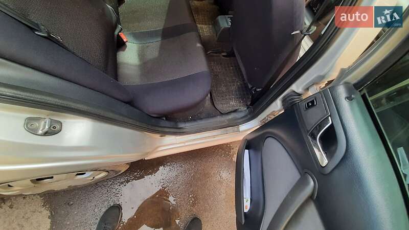 Ліфтбек Skoda Octavia 2006 в Львові фото 8 Ліфтбек Skoda Octavia 2006 в Львові