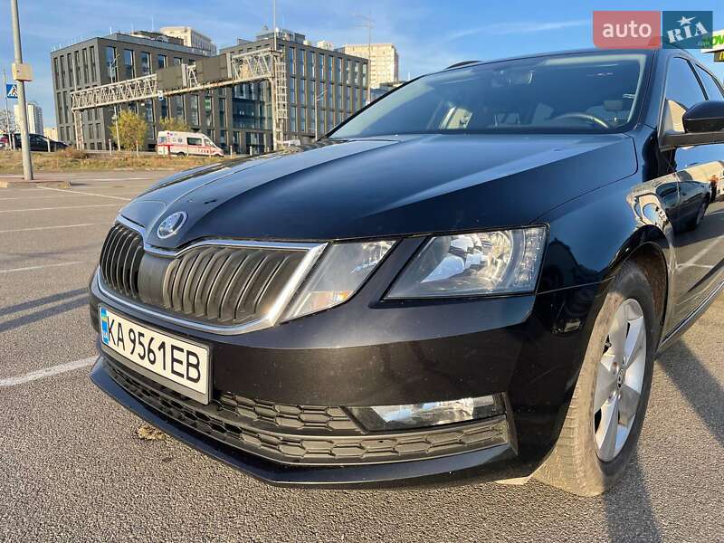 Универсал Skoda Octavia 2017 в Киеве