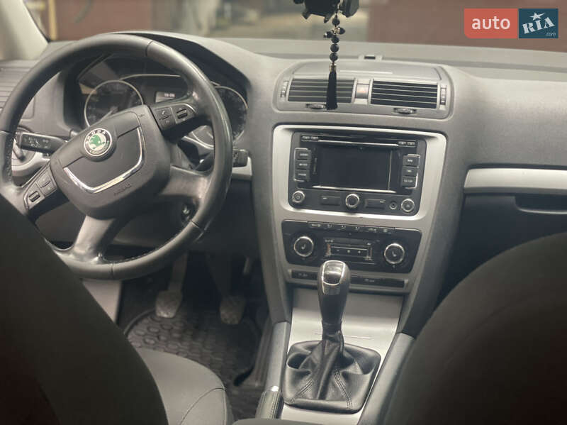 Универсал Skoda Octavia 2012 в Львове