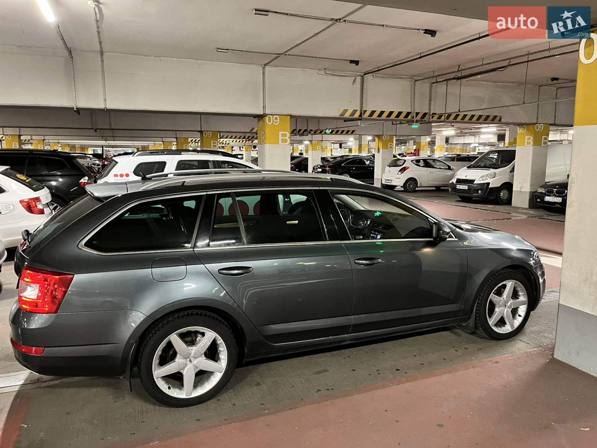 2016 Skoda Octavia - мініатюра 7