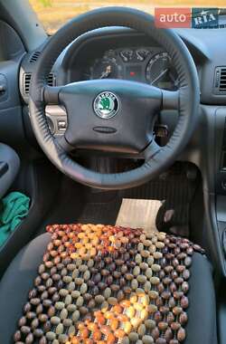 Ліфтбек Skoda Octavia 2006 в 