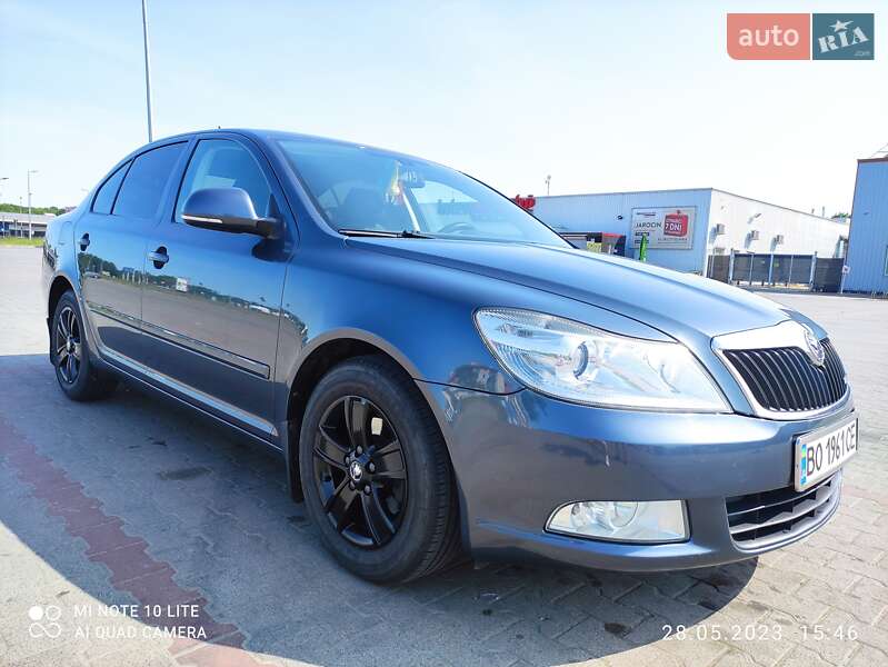Лифтбек Skoda Octavia 2011 в Бучаче