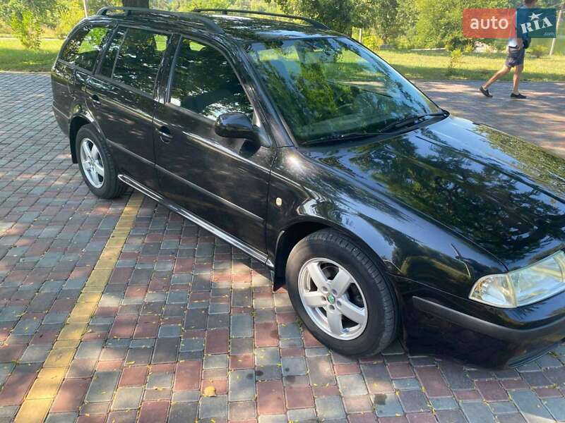Універсал Skoda Octavia 2001 в Кропивницькому