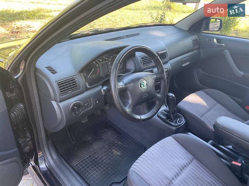 Універсал Skoda Octavia 2001 в Кропивницькому