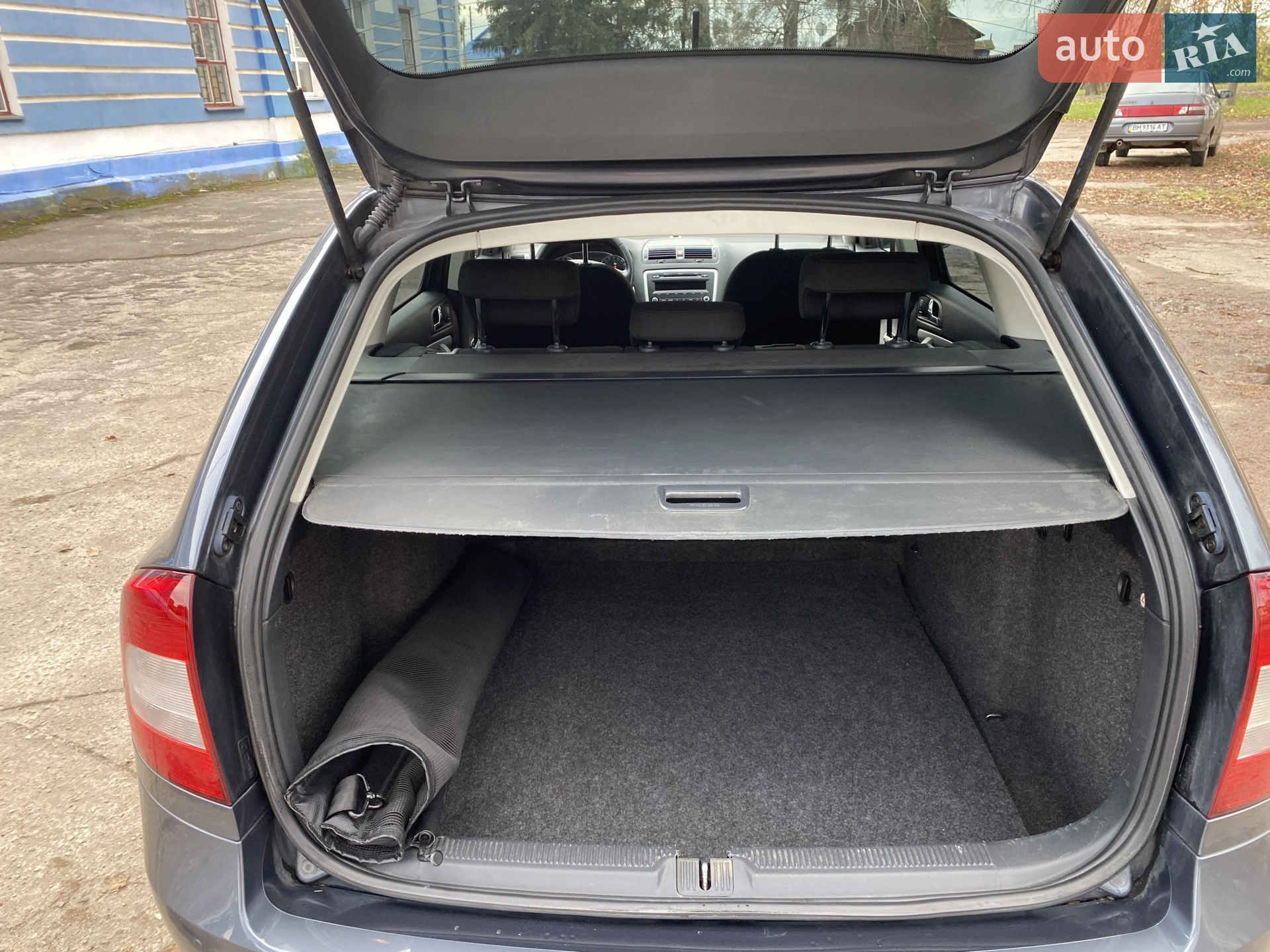 2010 Skoda Octavia - мініатюра 20