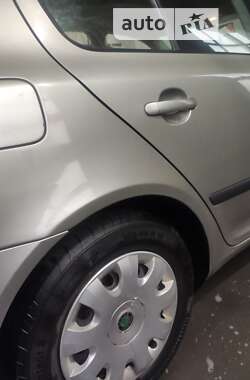 Лифтбек Skoda Octavia 2007 в Немирове