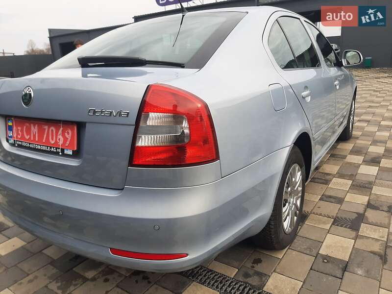 Лифтбек Skoda Octavia 2009 в Полтаве