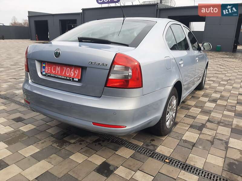 Лифтбек Skoda Octavia 2009 в Полтаве