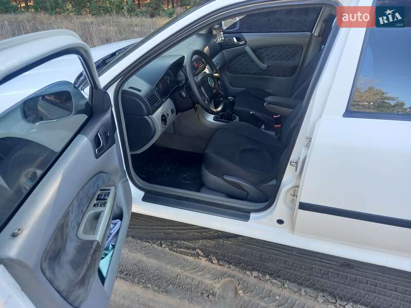 Ліфтбек Skoda Octavia 1999 в Мерефа