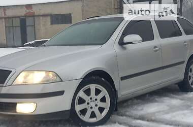 Універсал Skoda Octavia 2004 в Воловцю