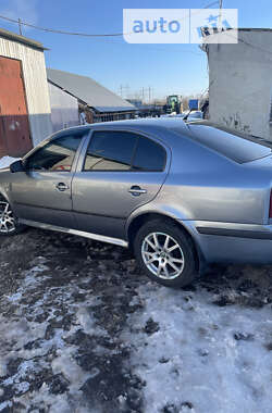 Лифтбек Skoda Octavia 2008 в Черкассах