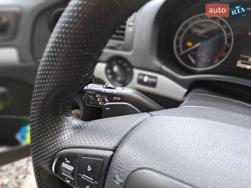 Універсал Skoda Octavia 2010 в Запоріжжі