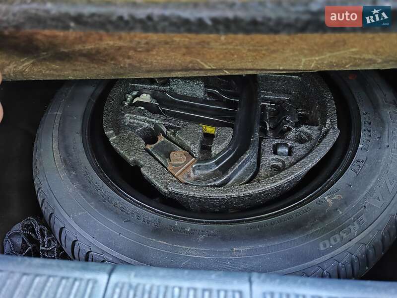 Універсал Skoda Octavia 2010 в Запоріжжі