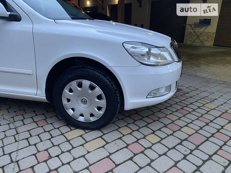 Универсал Skoda Octavia 2013 в Мукачево фото 4 Универсал Skoda Octavia 2013 в Мукачево