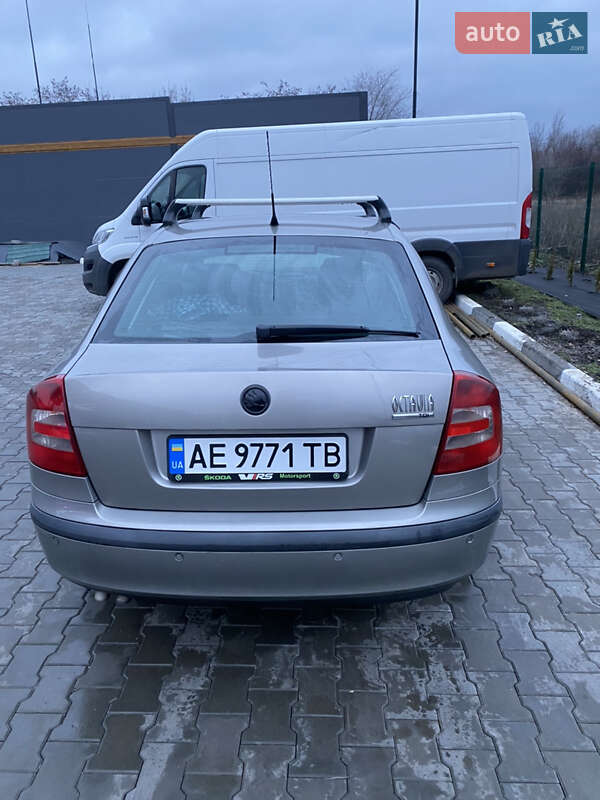 Лифтбек Skoda Octavia 2006 в Желтых Водах