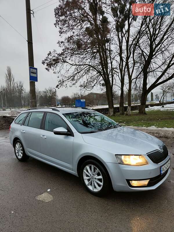Універсал Skoda Octavia 2014 в Луцьку