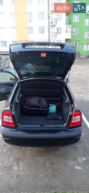 Лифтбек Skoda Octavia 2010 в Луцке