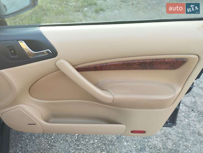 Универсал Skoda Octavia 2002 в Львове