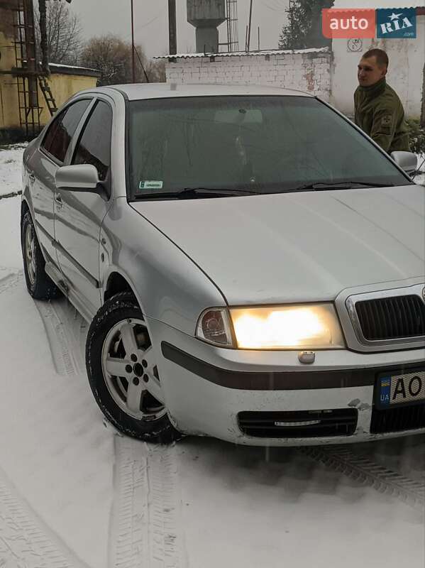 Ліфтбек Skoda Octavia 2001 в Ужгороді фото 11 Ліфтбек Skoda Octavia 2001 в Ужгороді