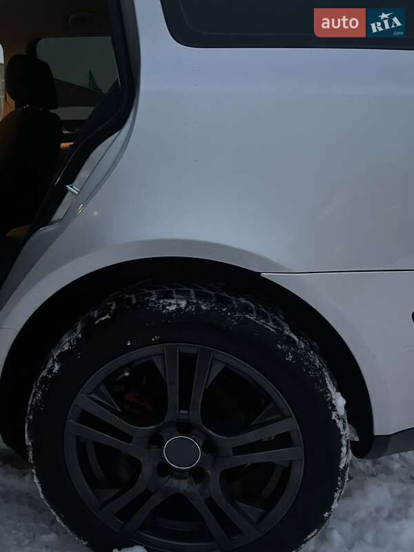 Универсал Skoda Octavia 2005 в Чернигове